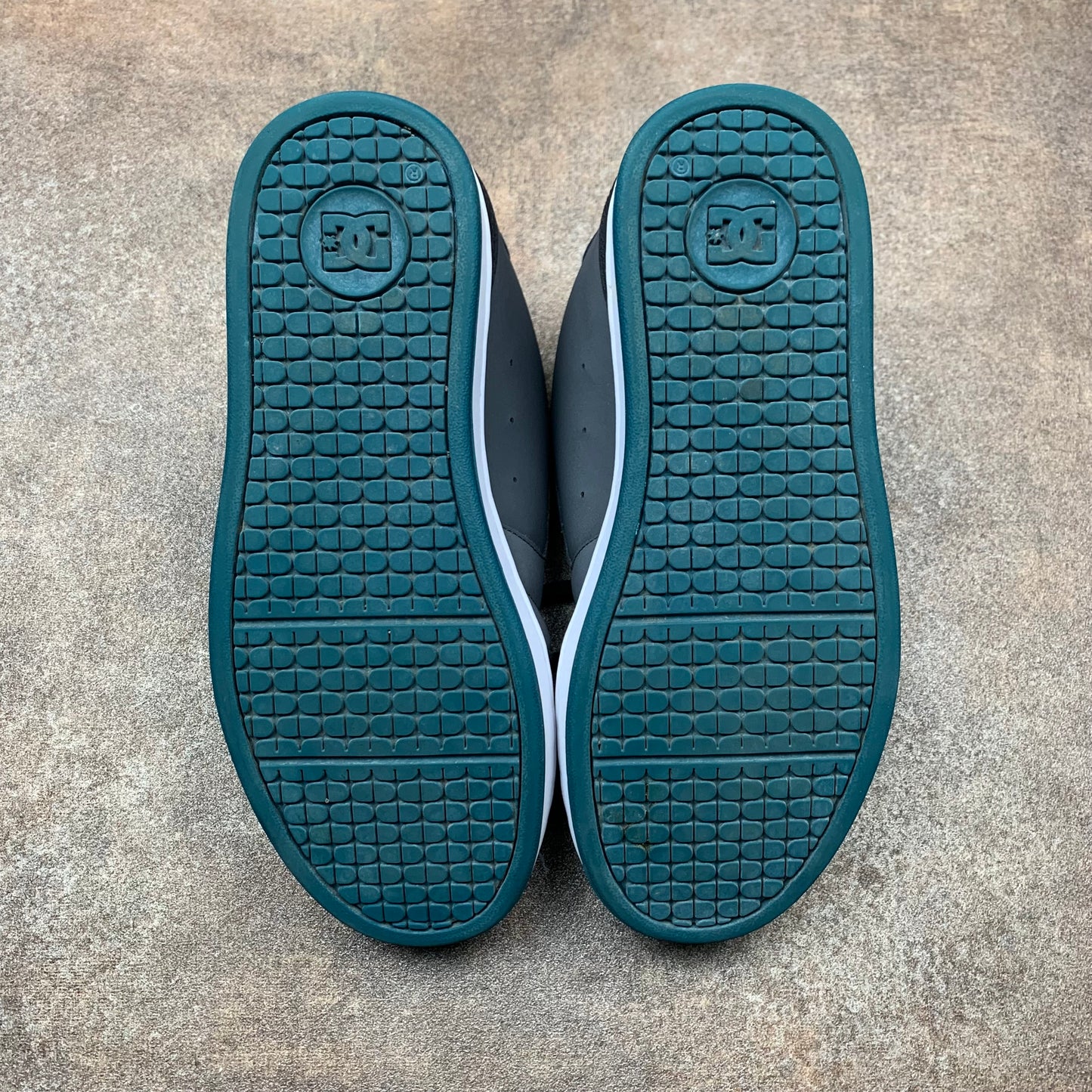 DC Shoes grey grunge studded trainers