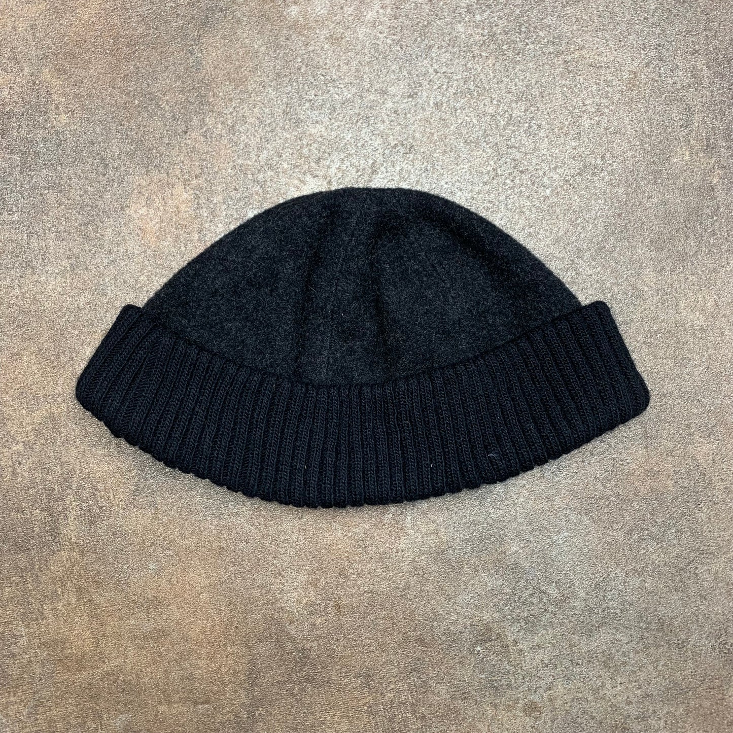 Armani Jeans 00s black grey fisherman beanie