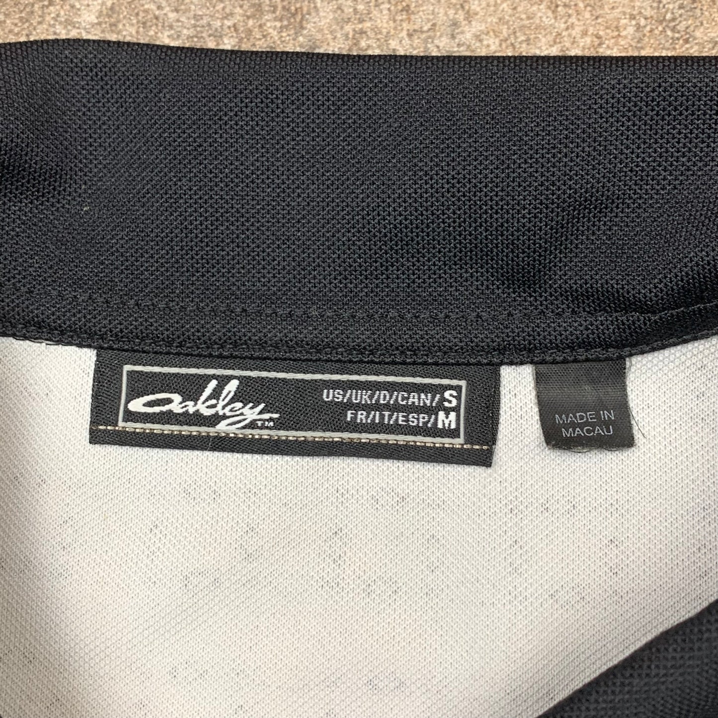Oakley 00s Women's graphic polo shirt