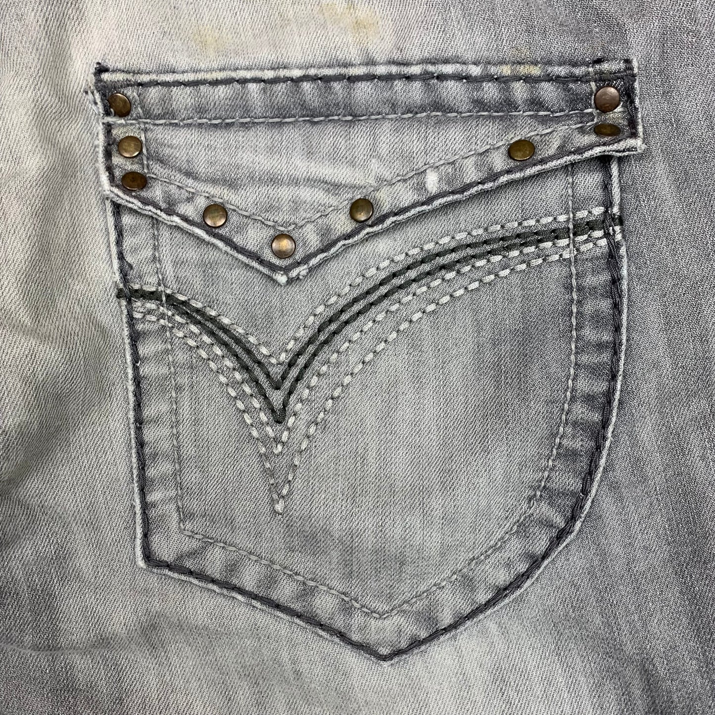 00s baggy embroidered studded jeans