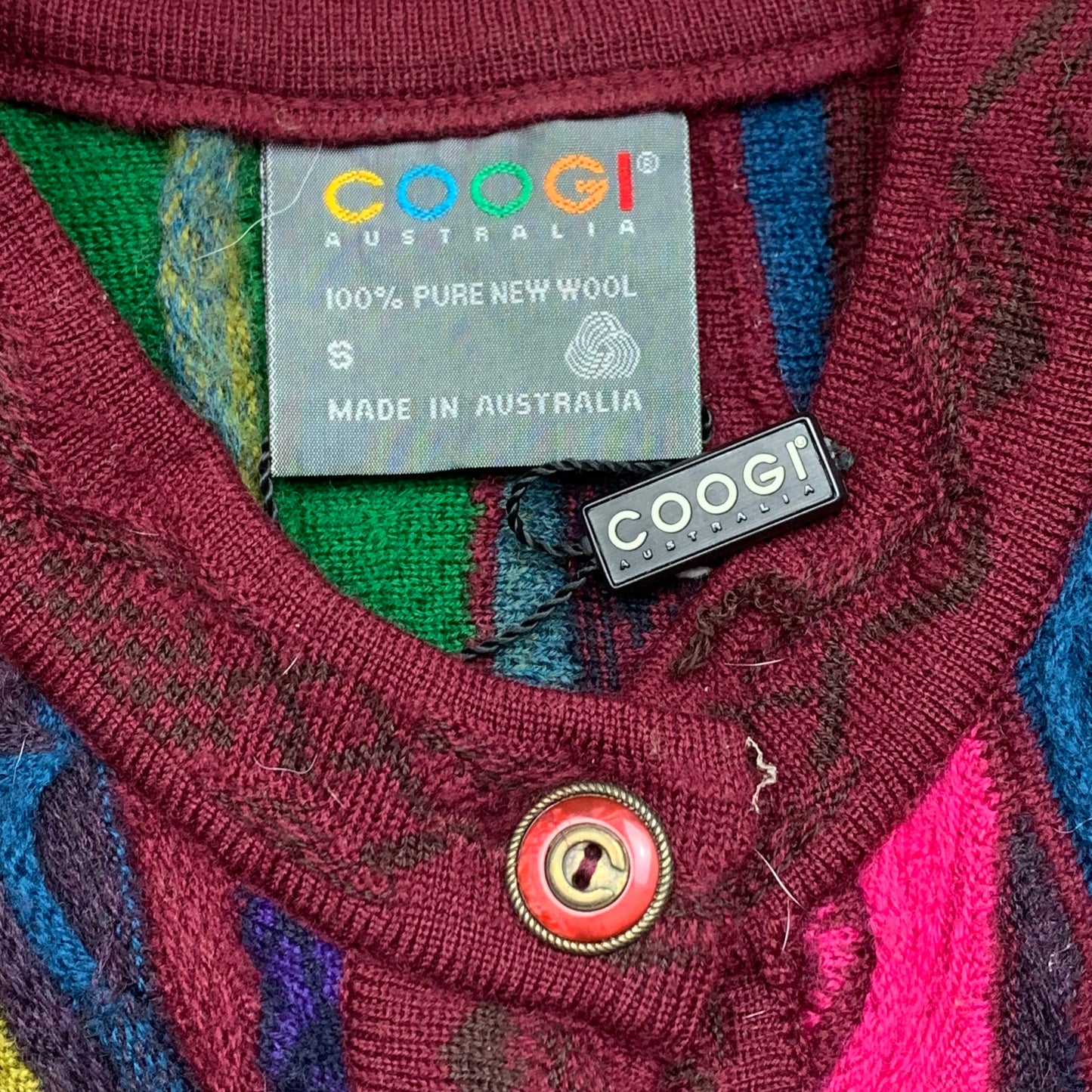 COOGI 00s chunky knit 3D cardigan