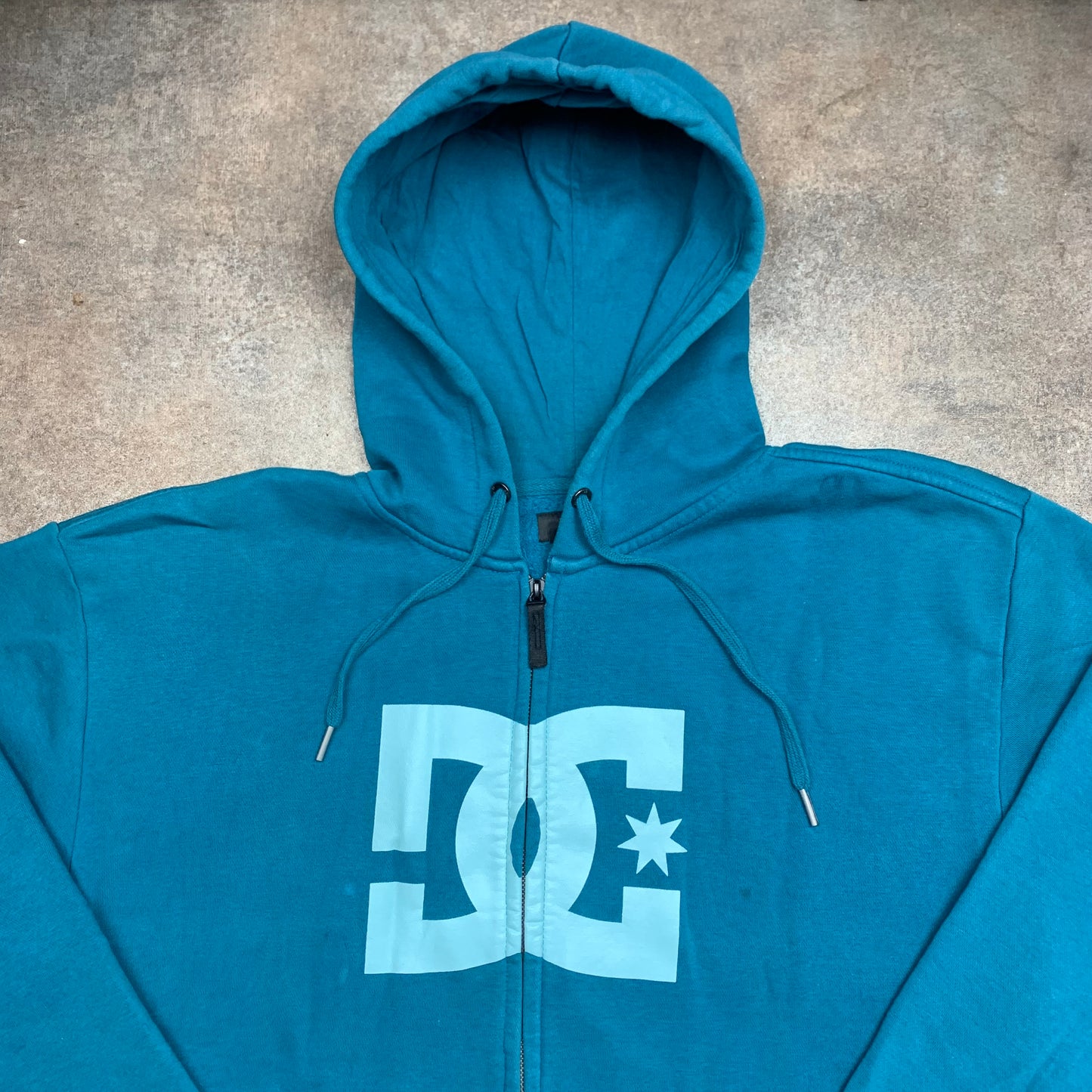 DC Shoes 00s graphic zip hoodie