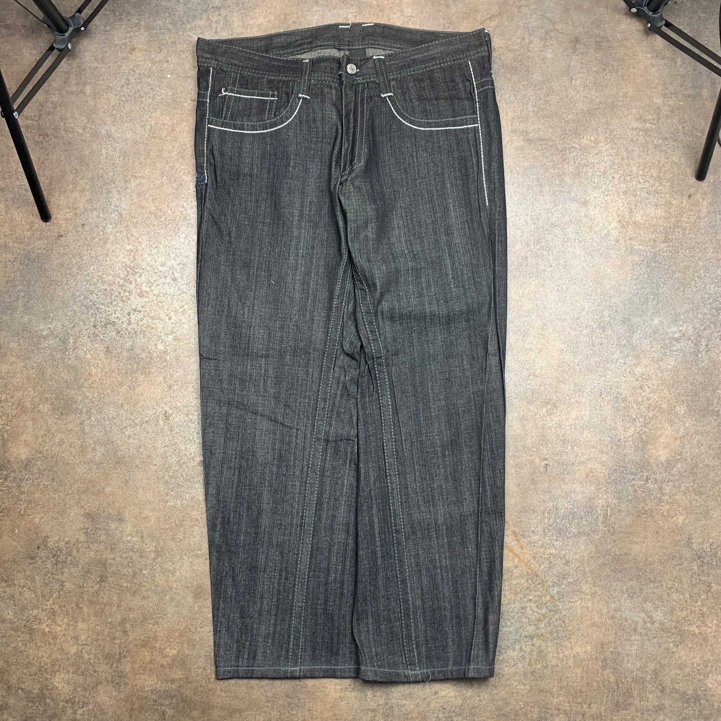 Southpole 00s baggy factory defect jeans