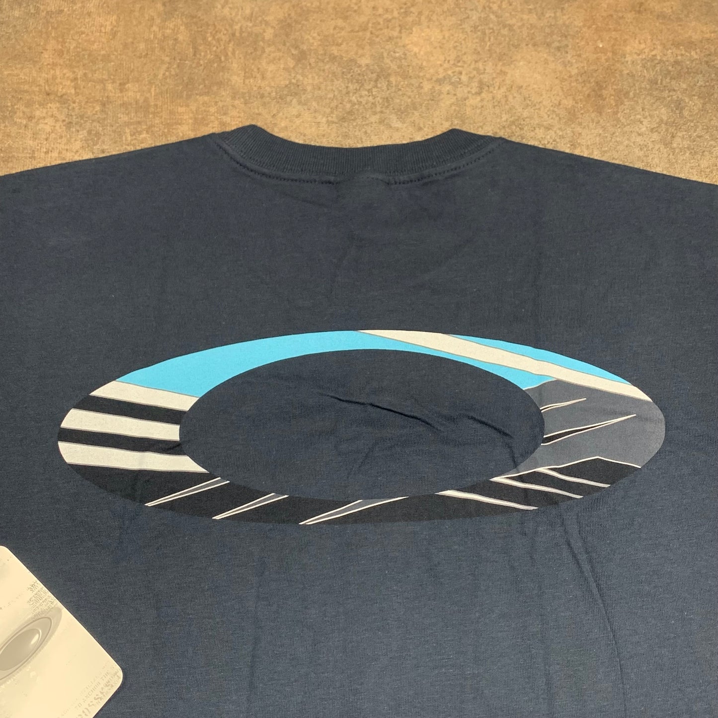Oakley 00s navy graphic deadstock t-shirt
