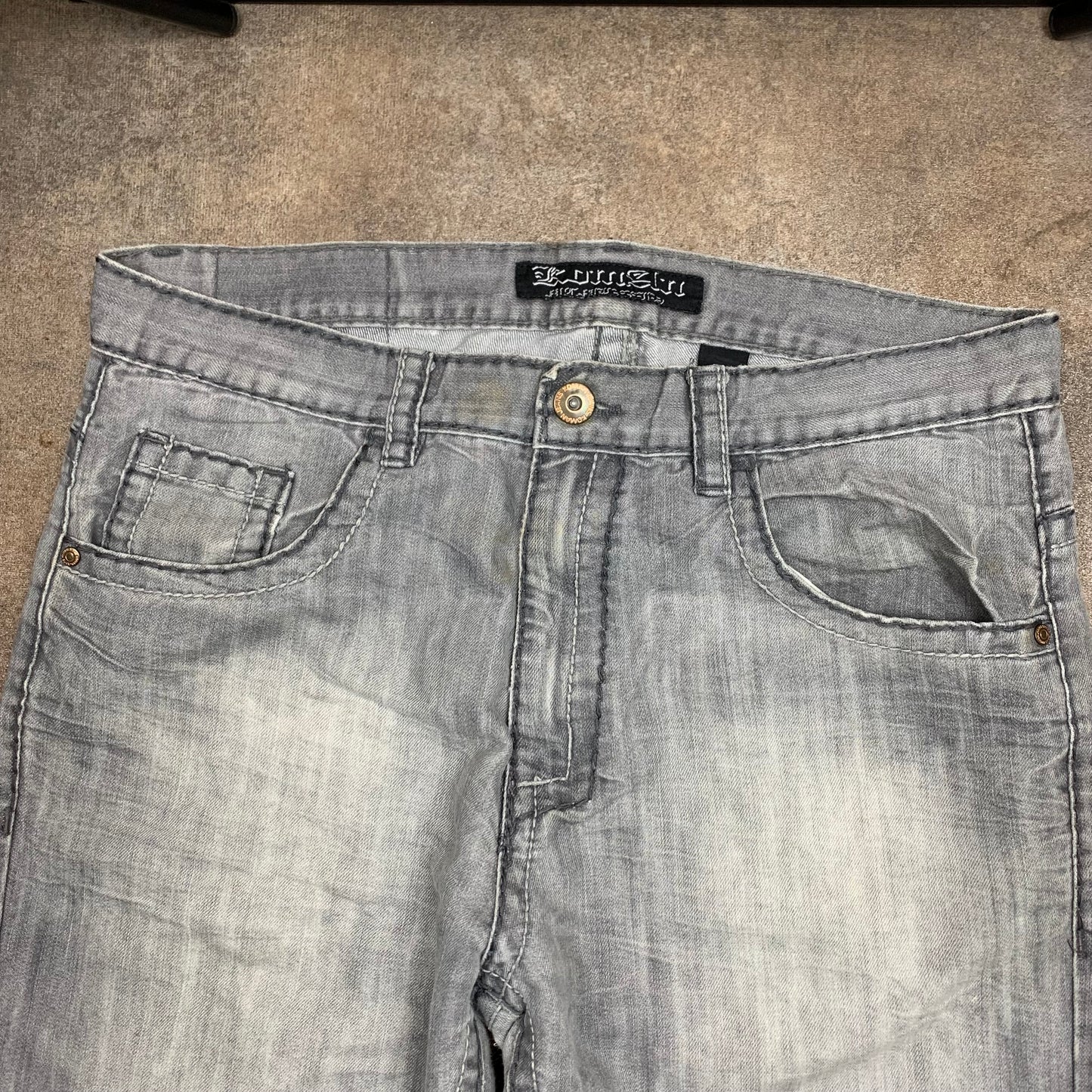 00s baggy embroidered studded jeans