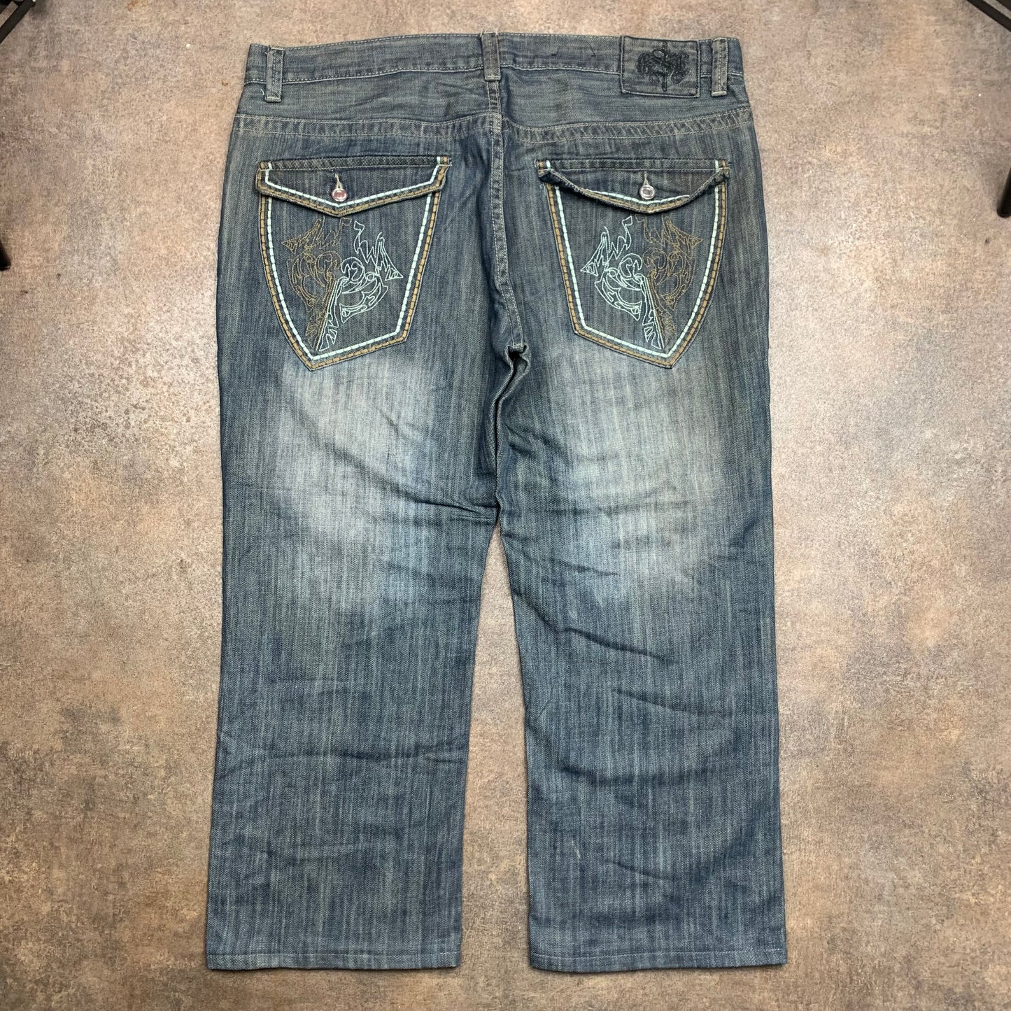00s baggy grunge graphic jeans