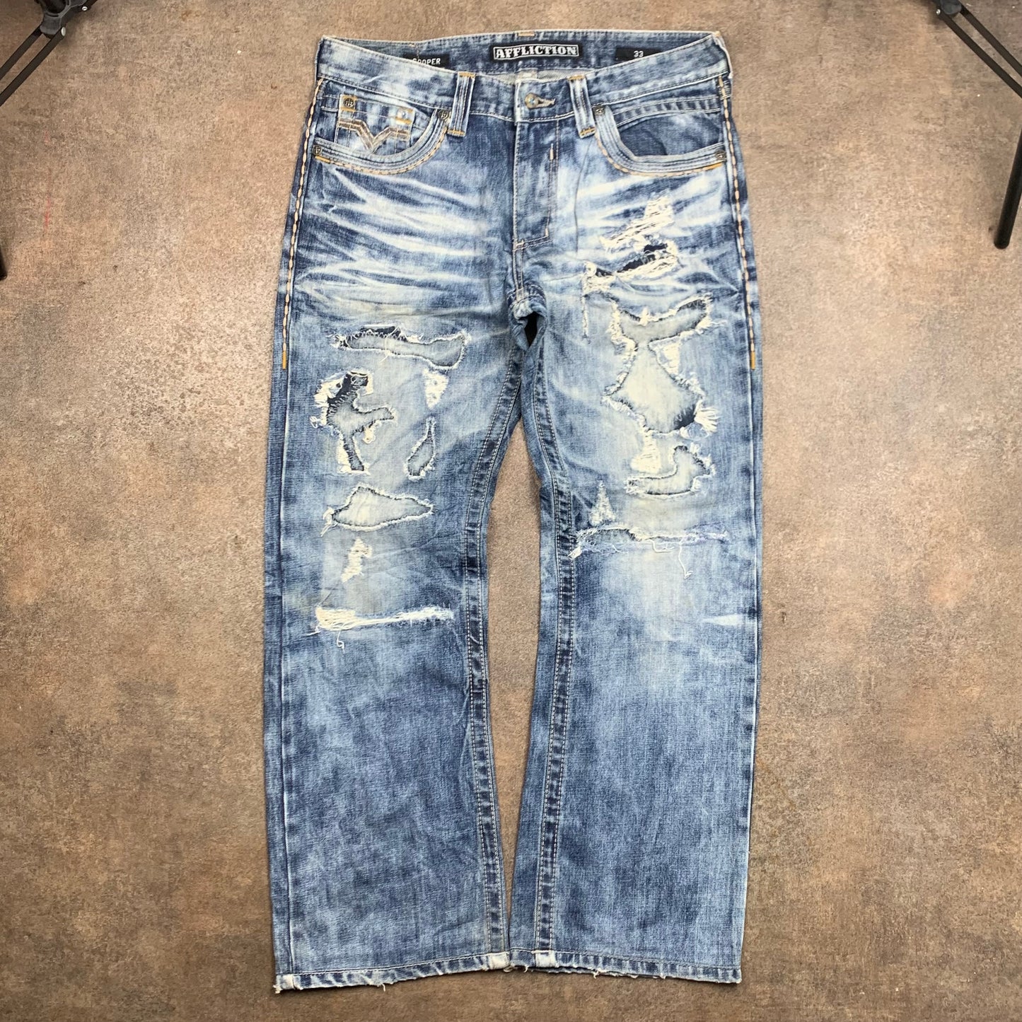 Affliction 00s light blue baggy distressed jeans
