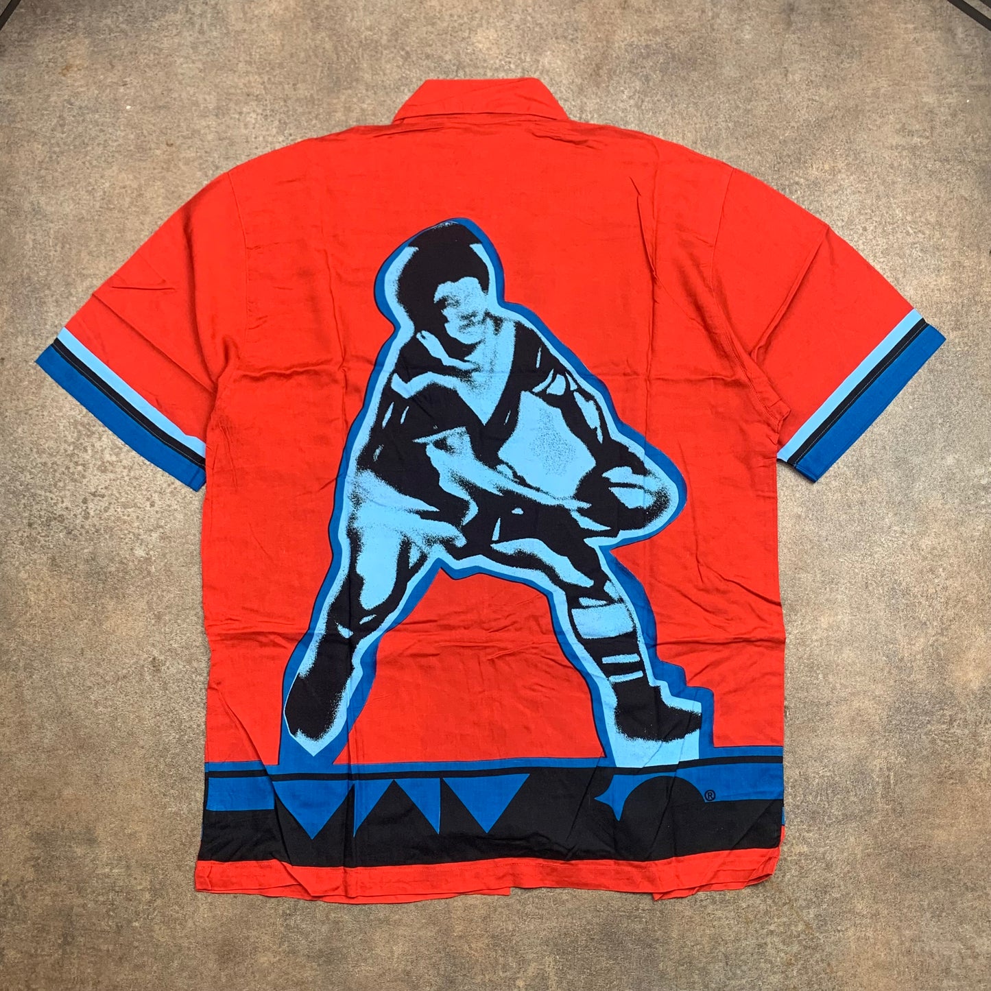 Mambo 90s red blue graphic Loud Shirt