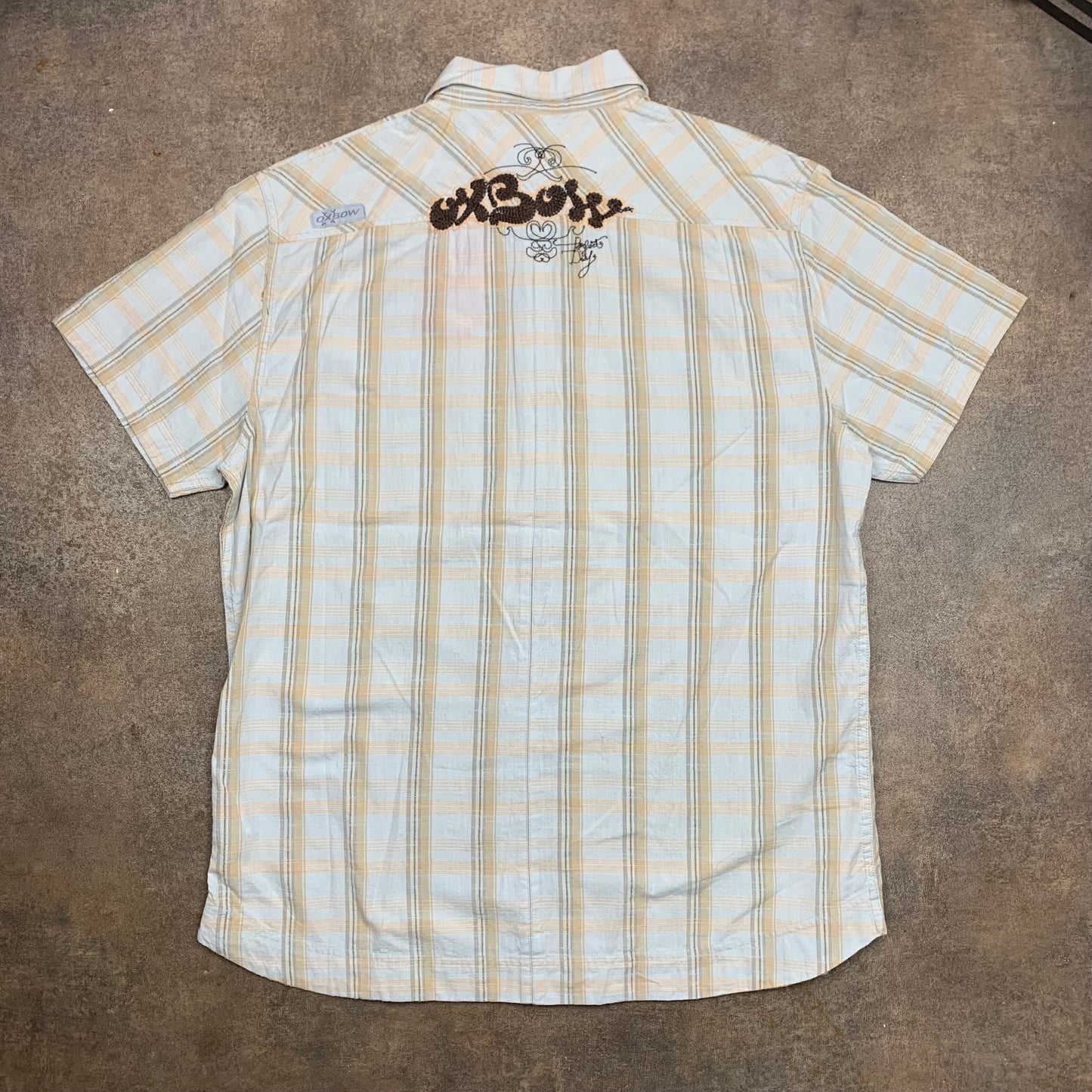 Oxbow 00s deadstock graphic button shirt