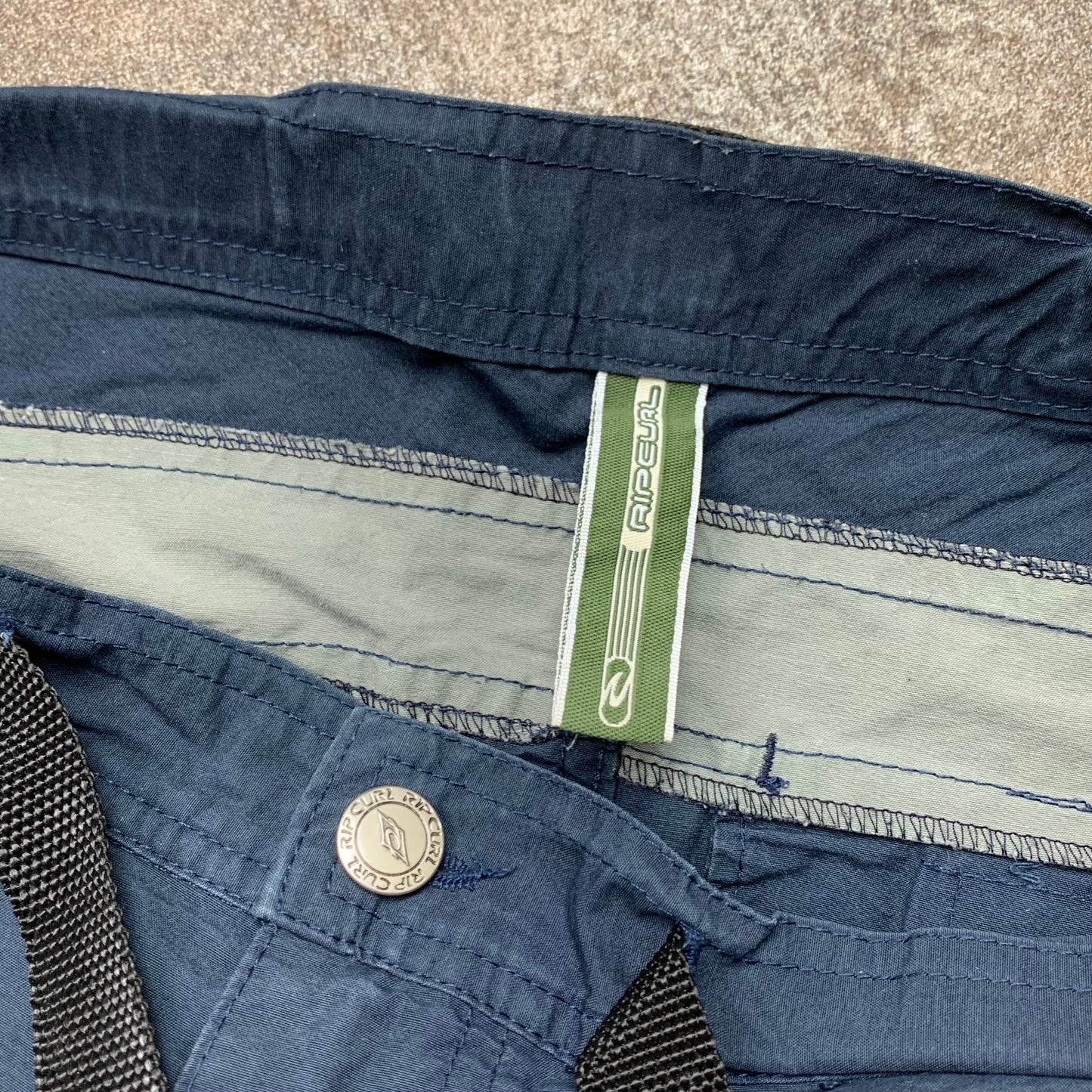 Rip Curl 00s navy carpenter graphic trousers