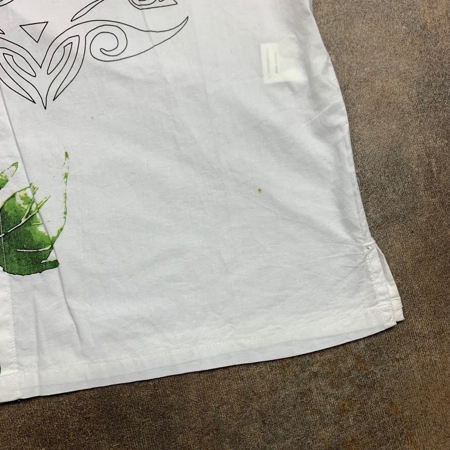 Oxbow 00s deadstock graphic button shirt