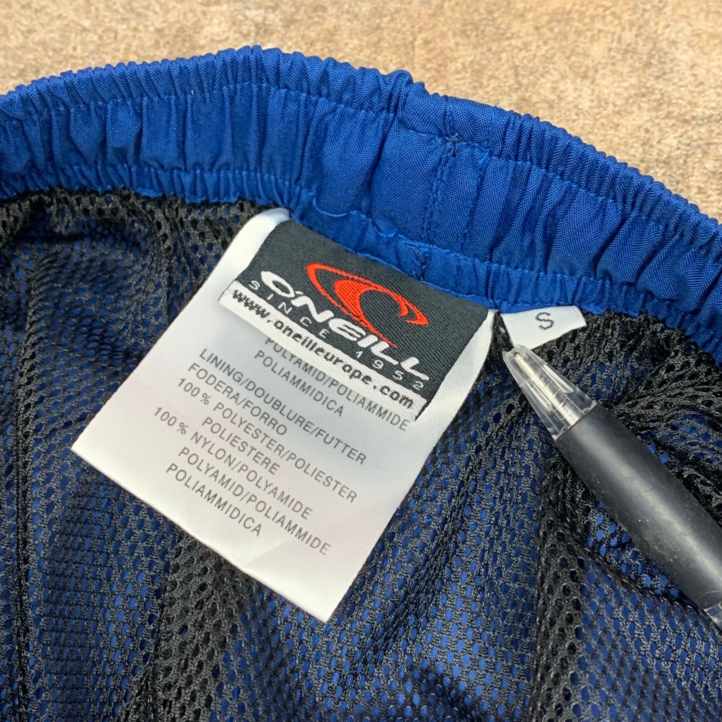O'Neill 00s blue graphic joggers