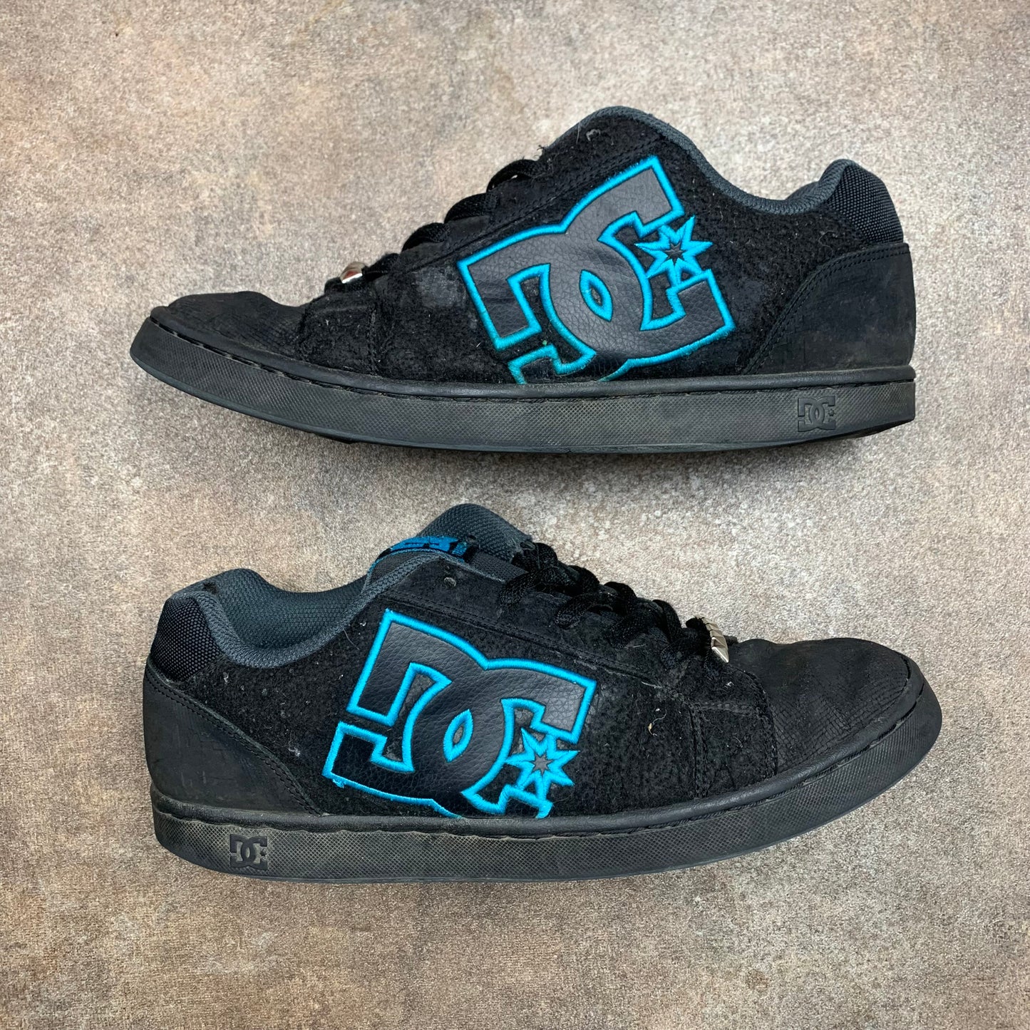 DC Shoes 00s studded grunge trainers