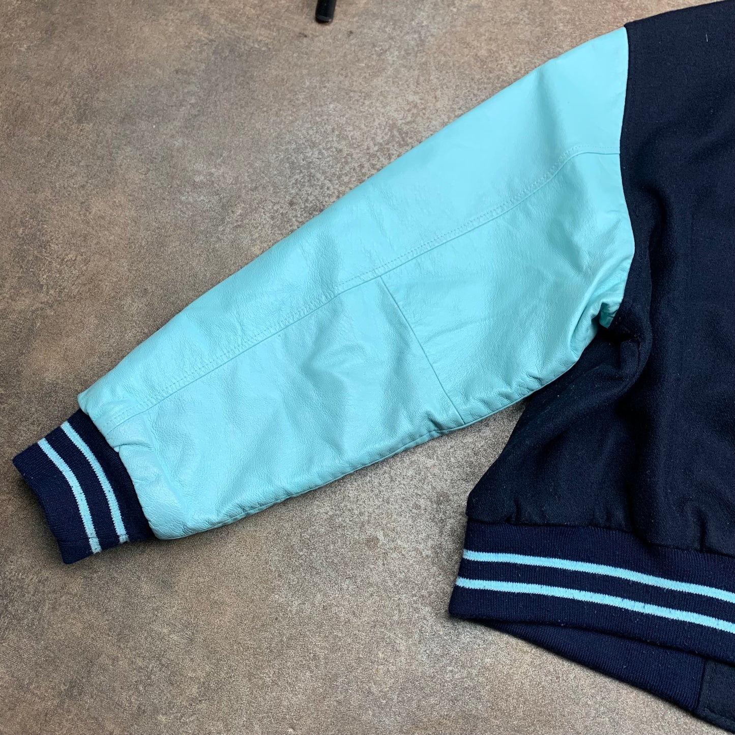 Playboy 00s reversible black blue cropped jacket