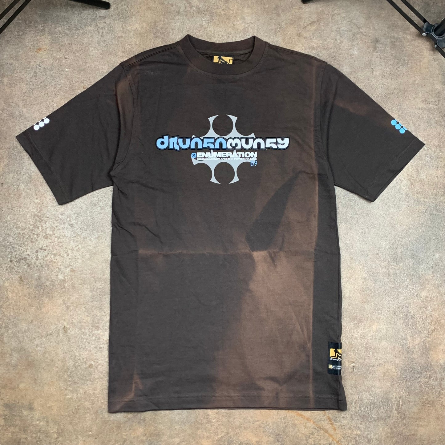 Drunknmunky 00s brown faded graphic tee