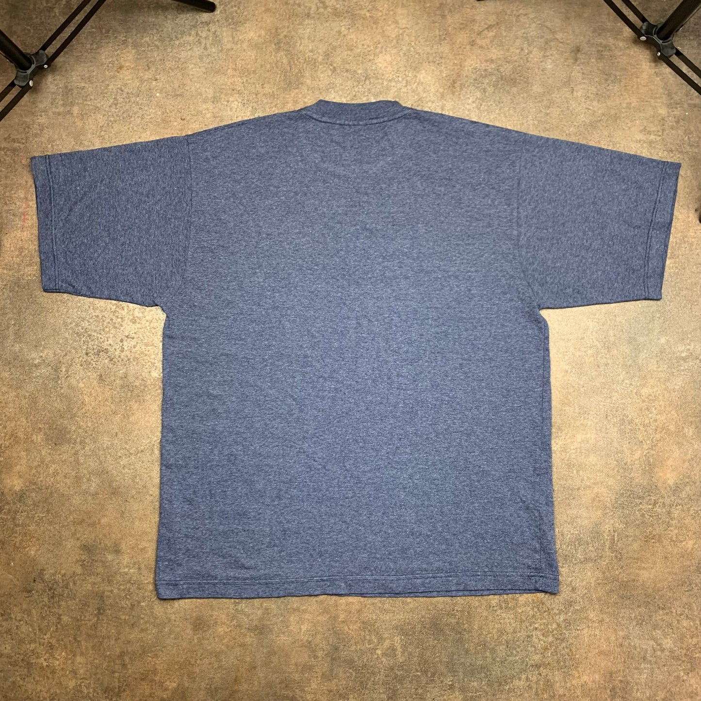 Quiksilver 90s navy-blue graphic boxy tee