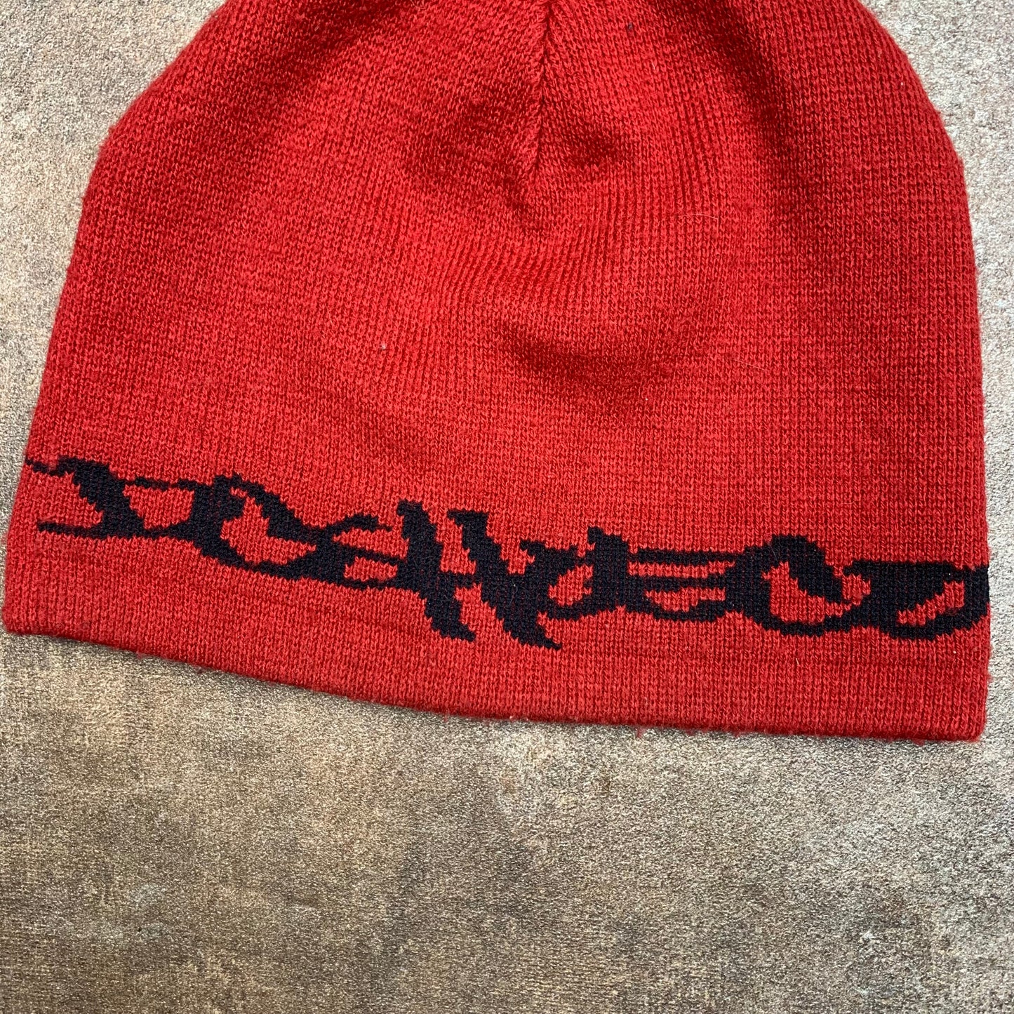 DC Shoes 00s reversible graphic beanie