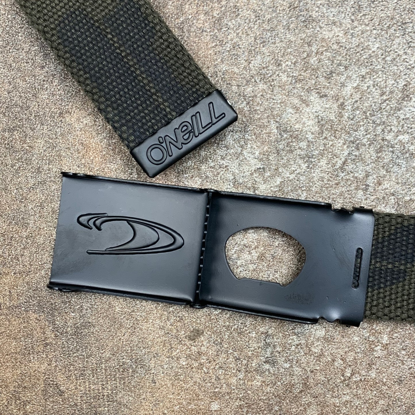 O'Neill 00s khaki camo belt