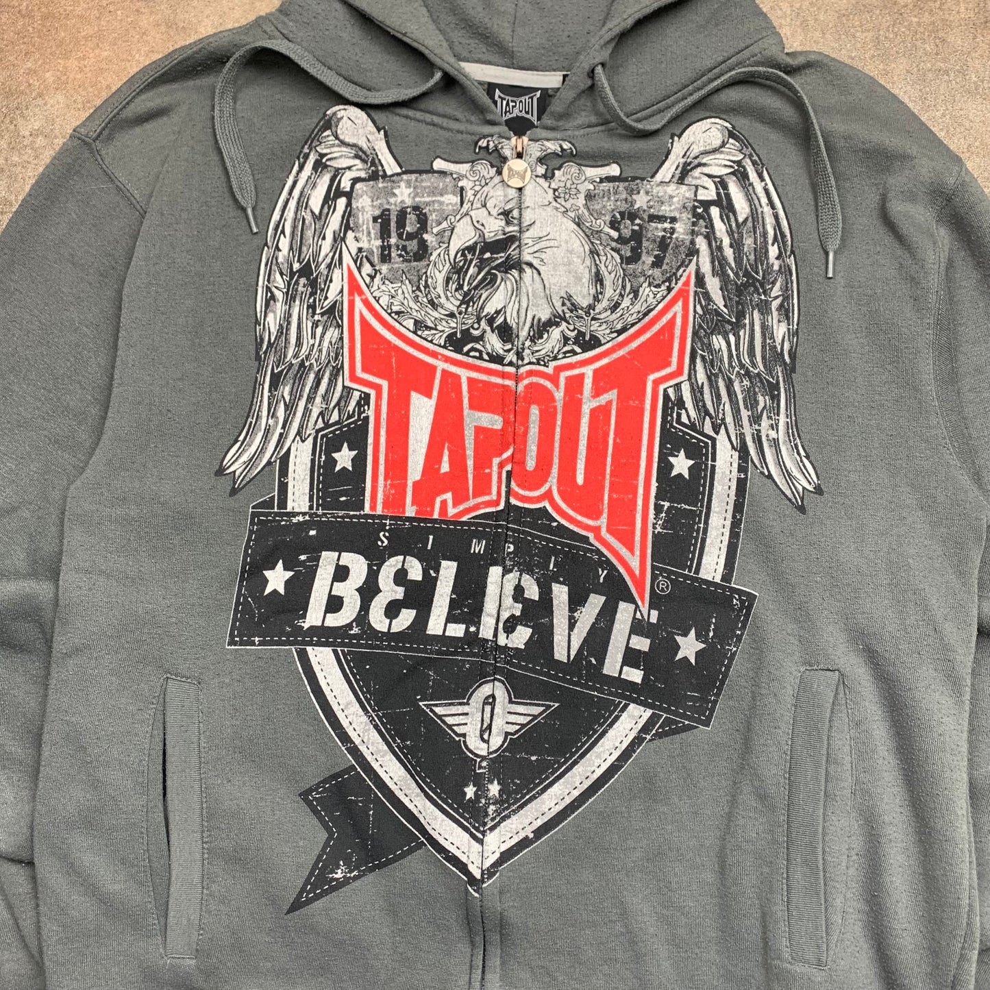 Tapout 00s grey graphic grunge zip hoodie