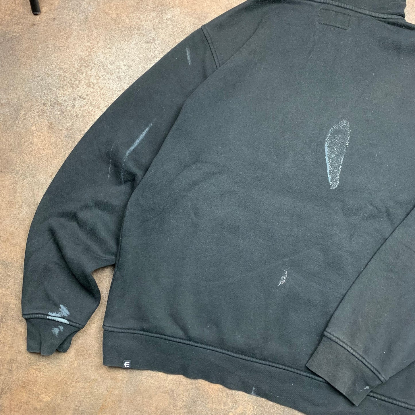 Etnies 00s graphic boxy hoodie