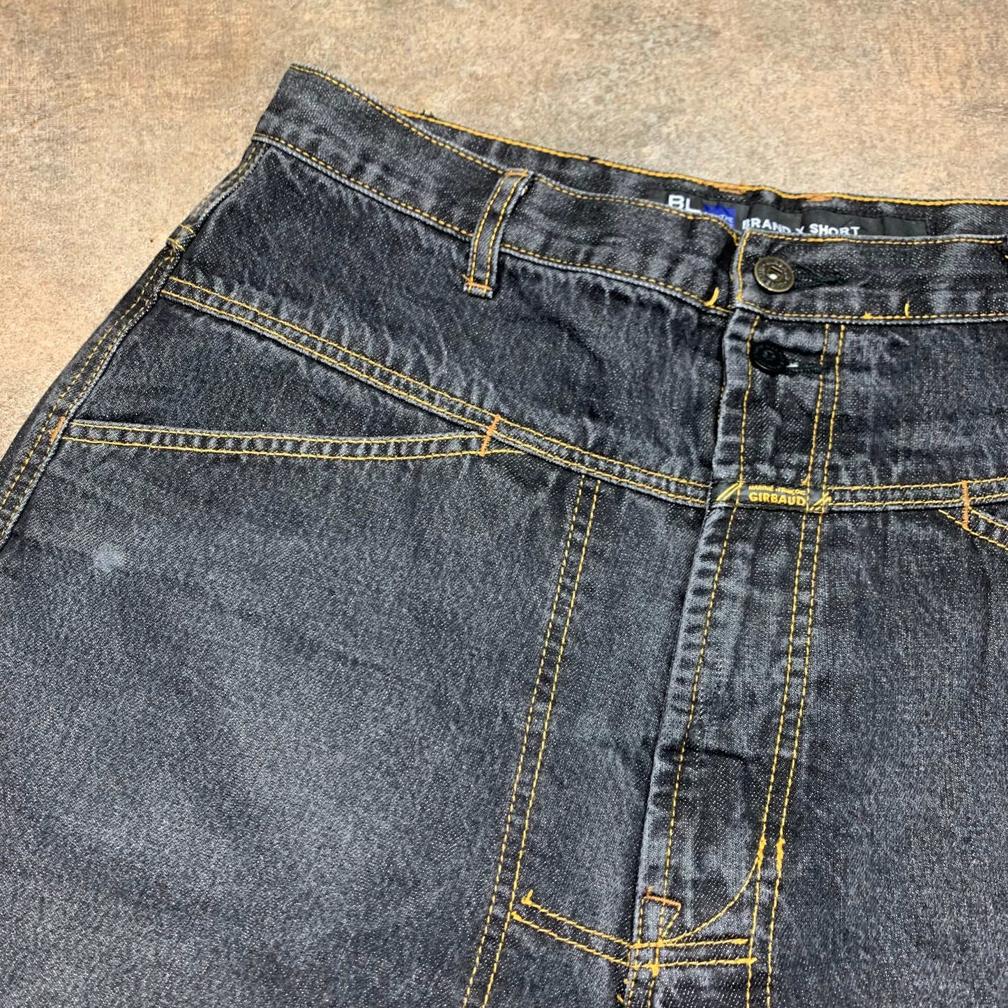 Marithé + François Girbaud 00s black baggy jorts