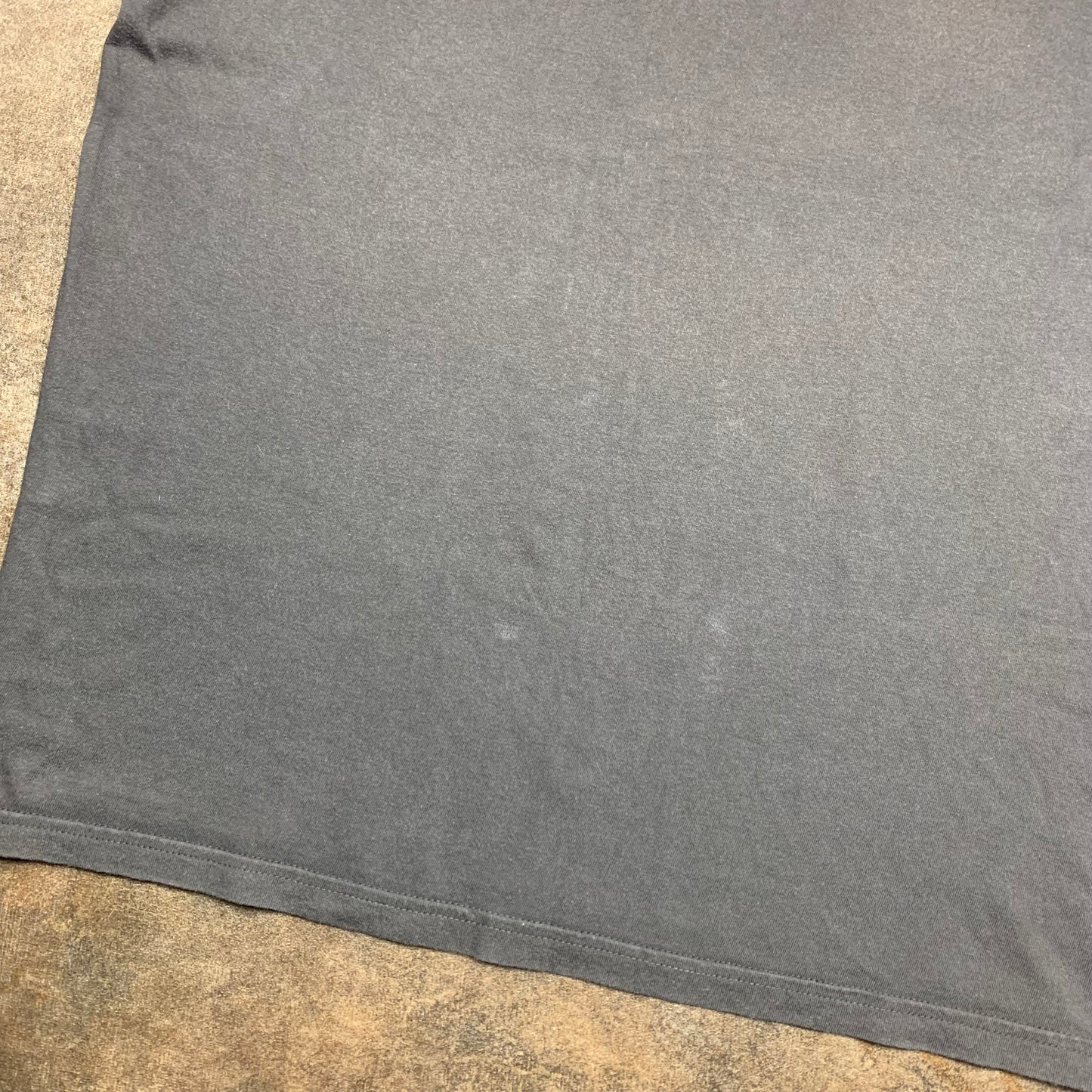 Billabong 00s grey surf graphic tee