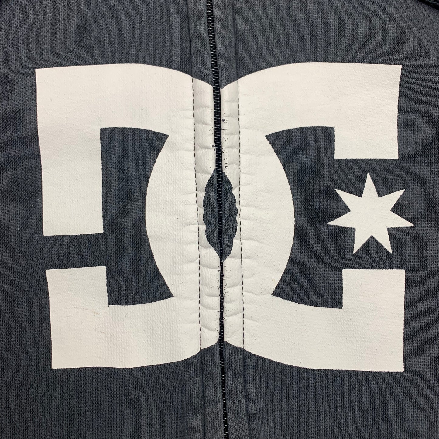 DC Shoes 00s graphic zip hoodie