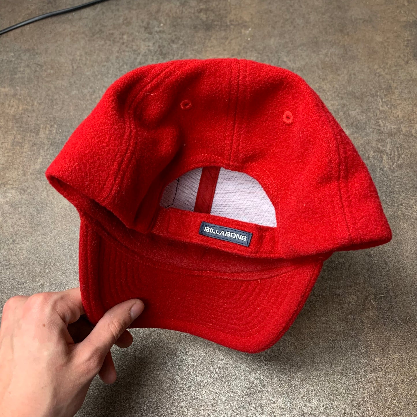 Billabong 00s red wool cap