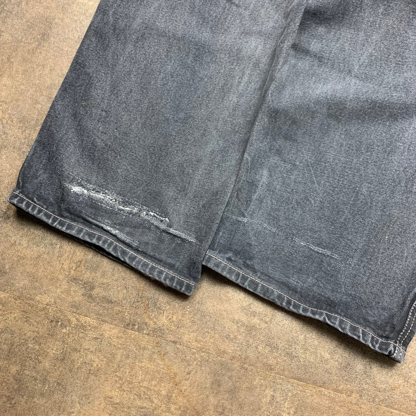 Mecca 00s baggy black denim jeans