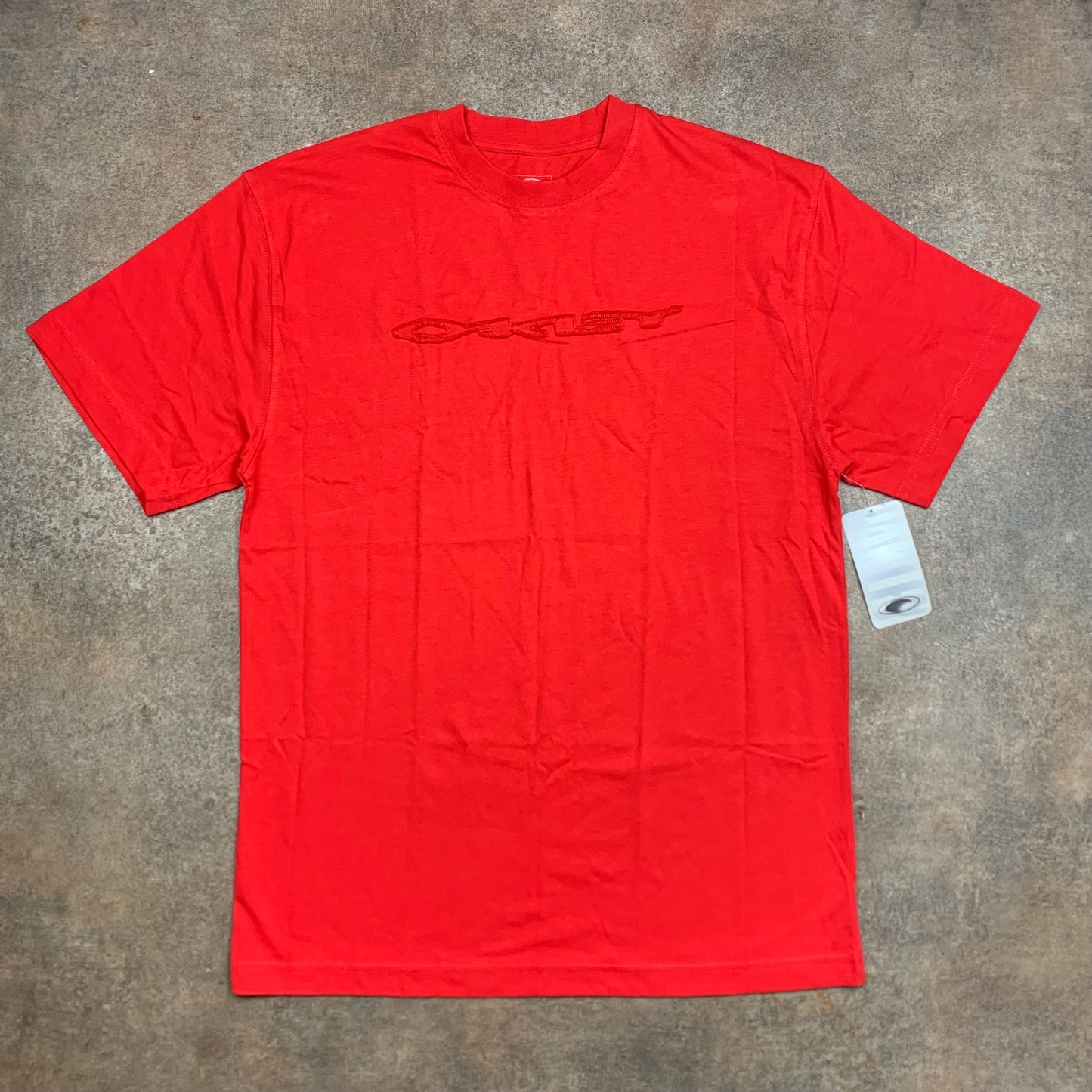 Oakley 00s red cut and sew graphic tee