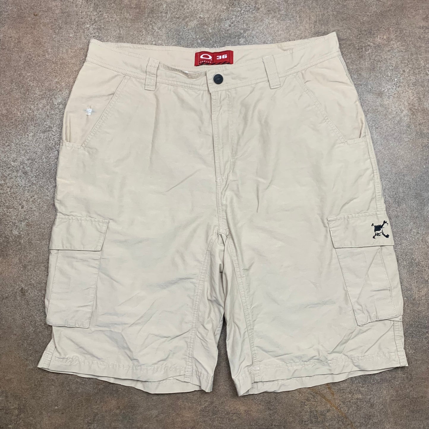 Oakley Software 00s cream baggy cargo shorts