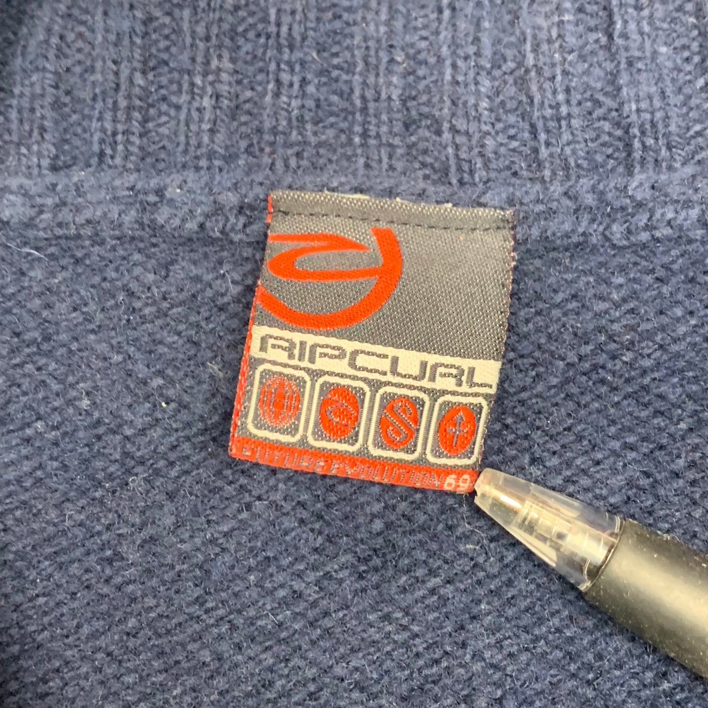 Rip Curl 00s navy quarter zip knit