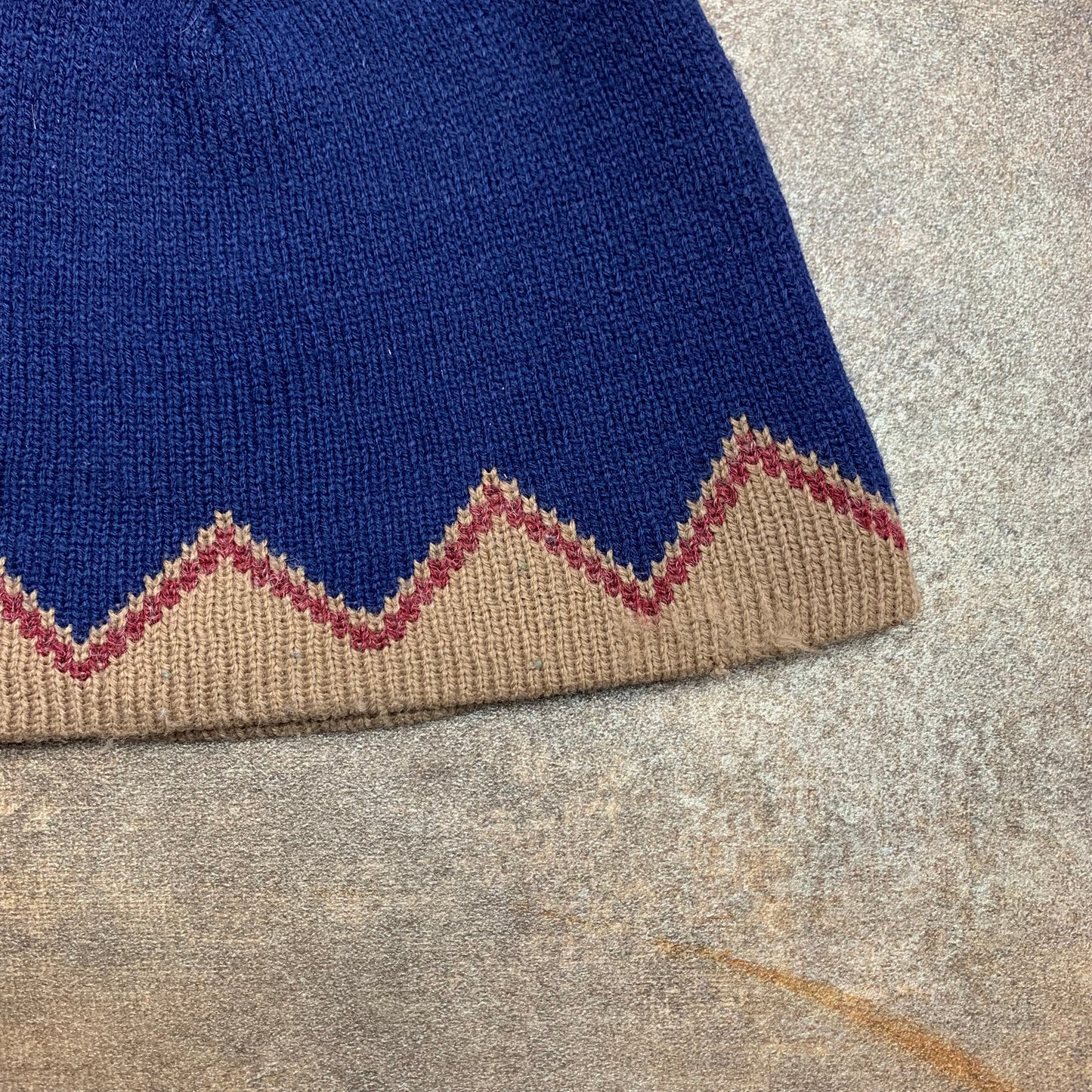 Mambo 90s navy beanie hat