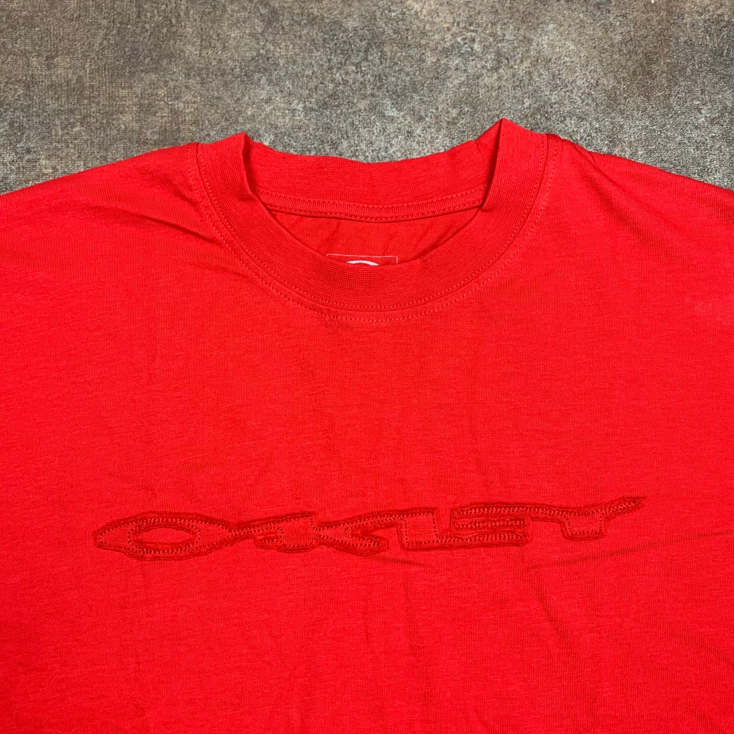 Oakley 00s red cut and sew graphic tee