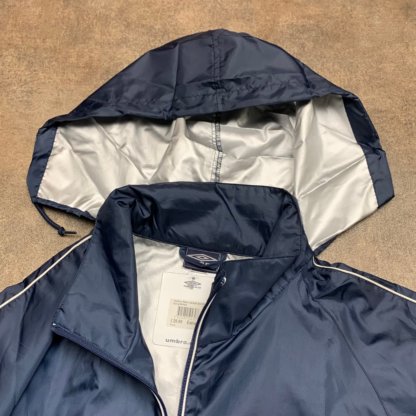 Umbro 00s navy graphic deadstock jacket