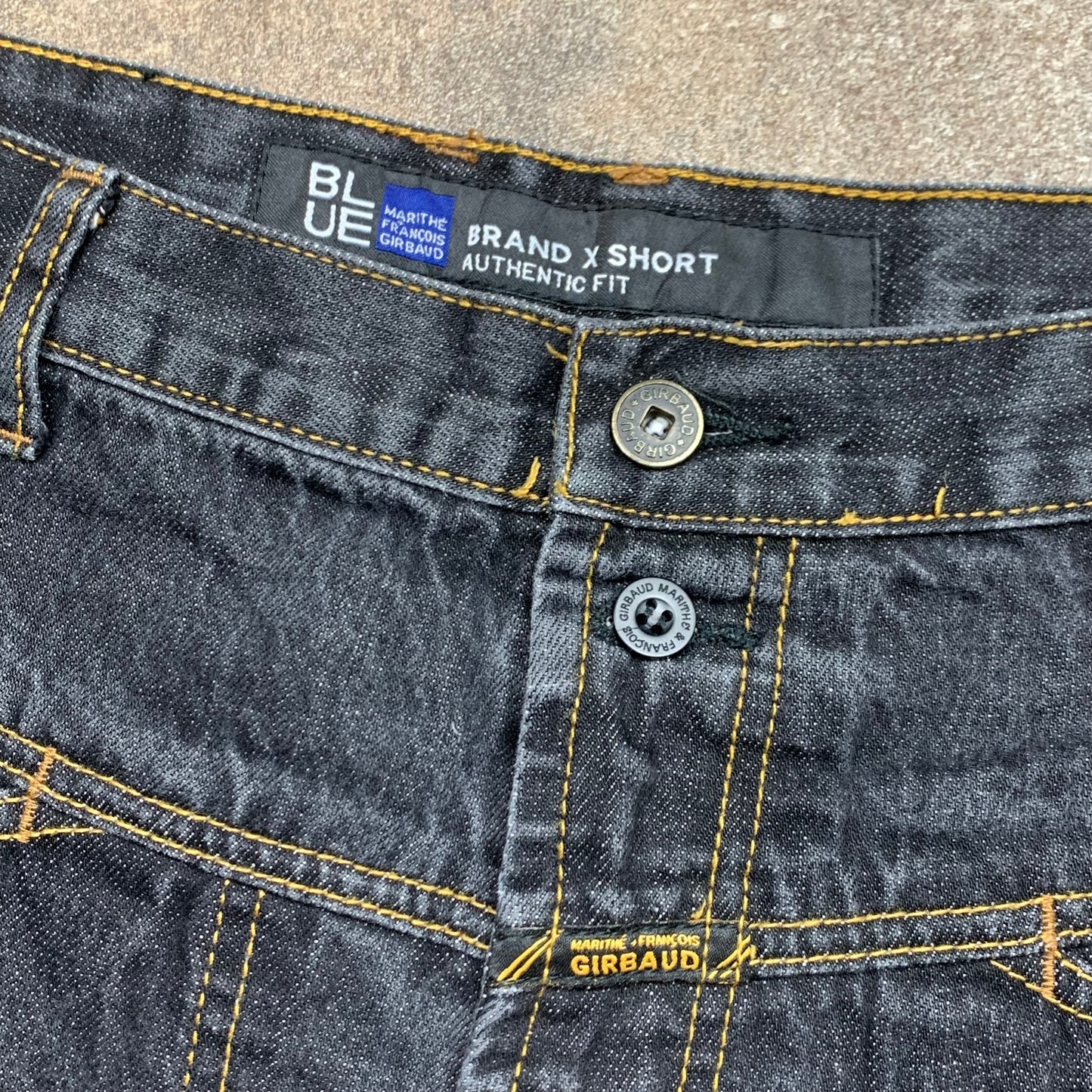 Marithé + François Girbaud 00s black baggy jorts