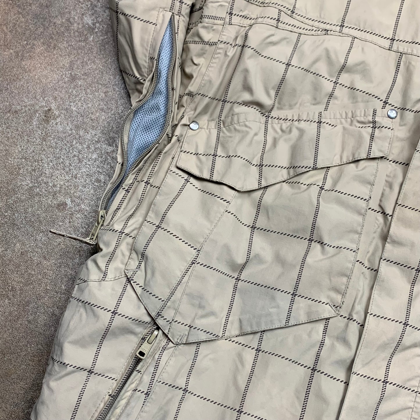 Trespass 00s plaid cream beige ski jacket