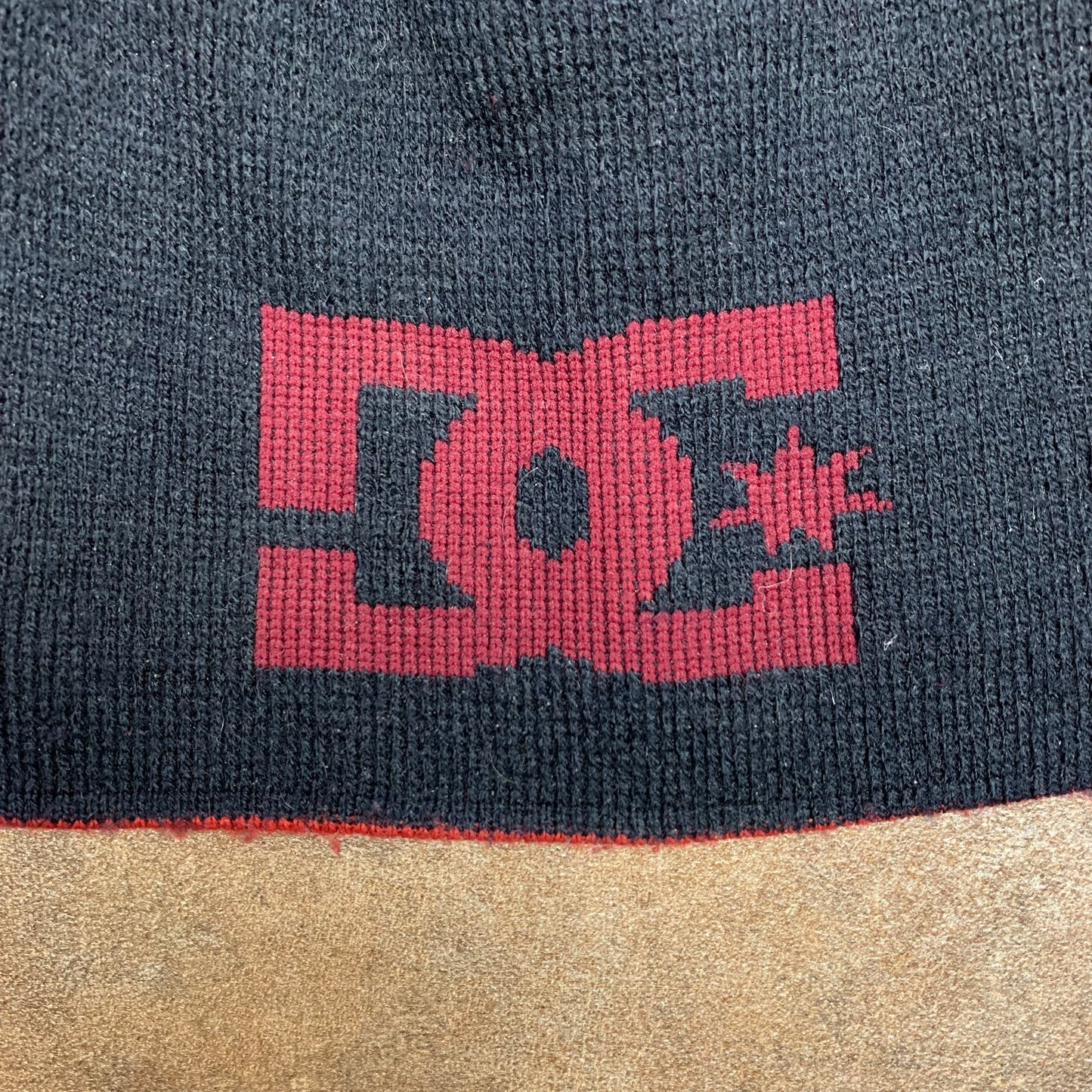 DC Shoes 00s reversible graphic beanie