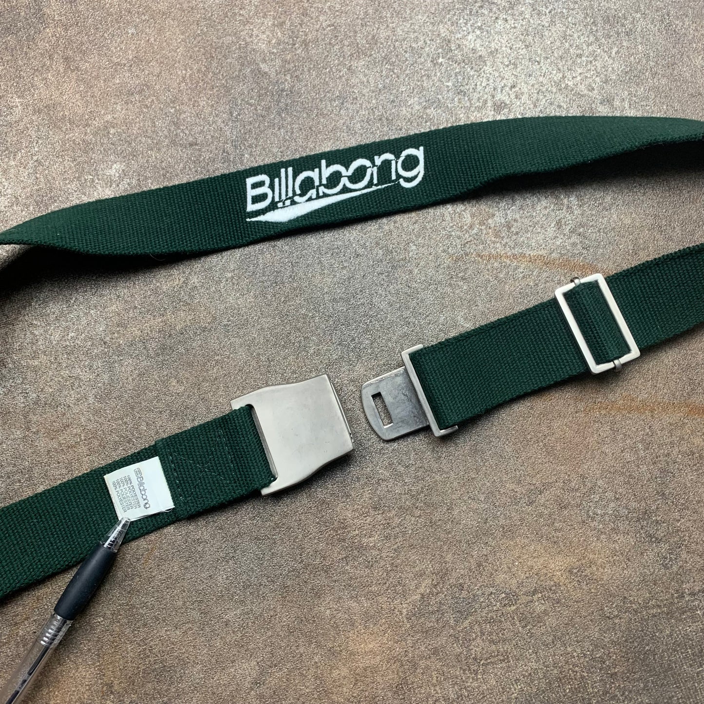 Billabong 00s green graphic belt