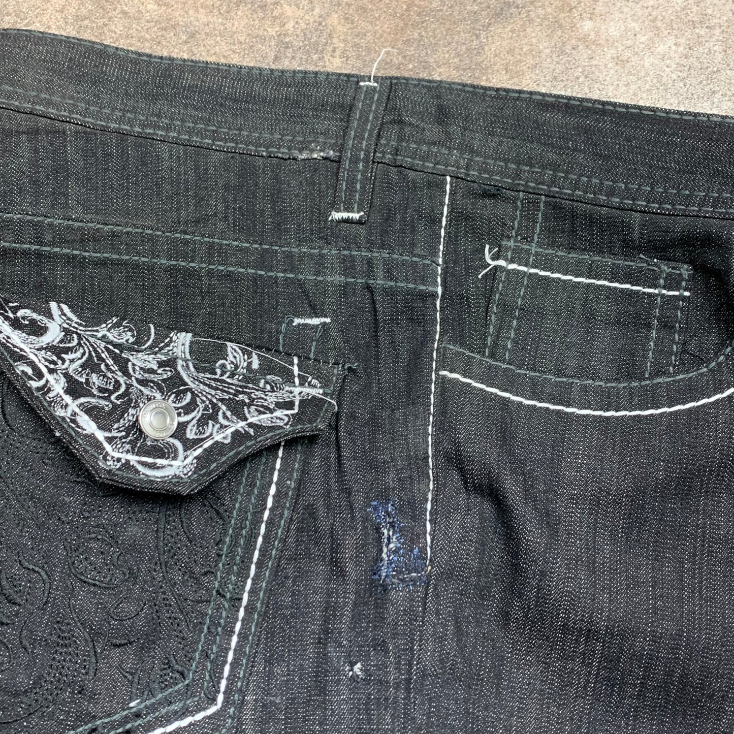 Southpole 00s baggy factory defect jeans