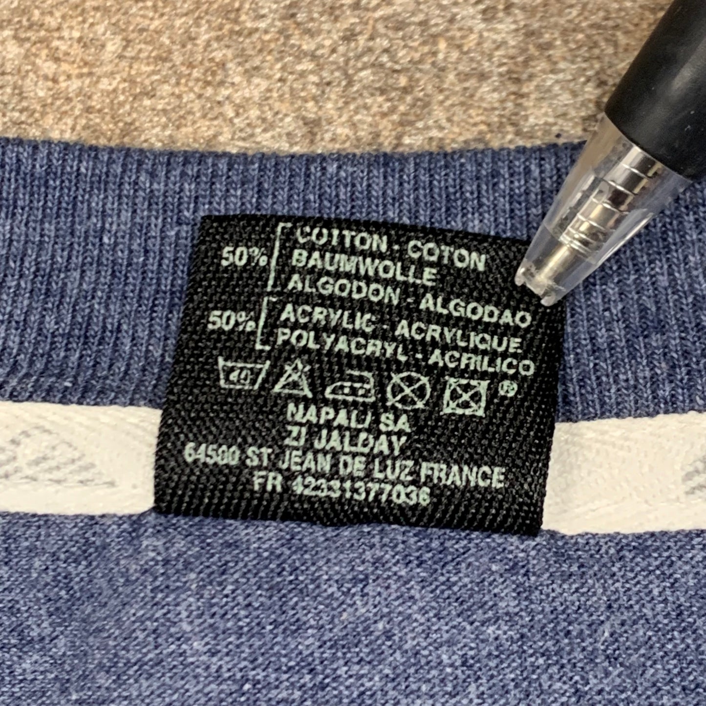 Quiksilver 90s navy-blue graphic boxy tee