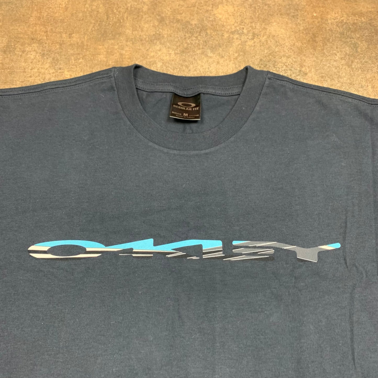 Oakley 00s navy graphic deadstock t-shirt