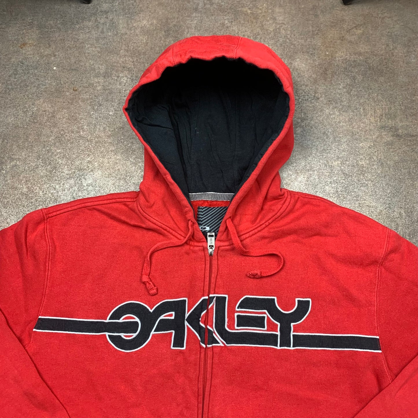 Oakley 00s red graphic zip hoodie