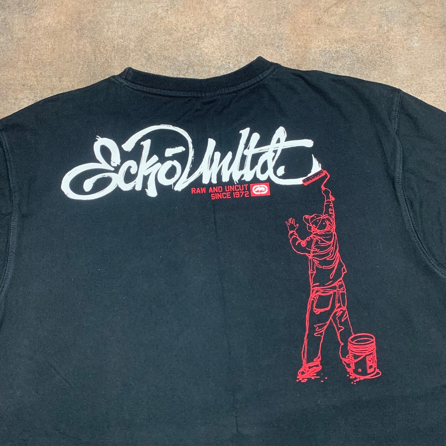 Ecko Unltd. 00s black graphic tee