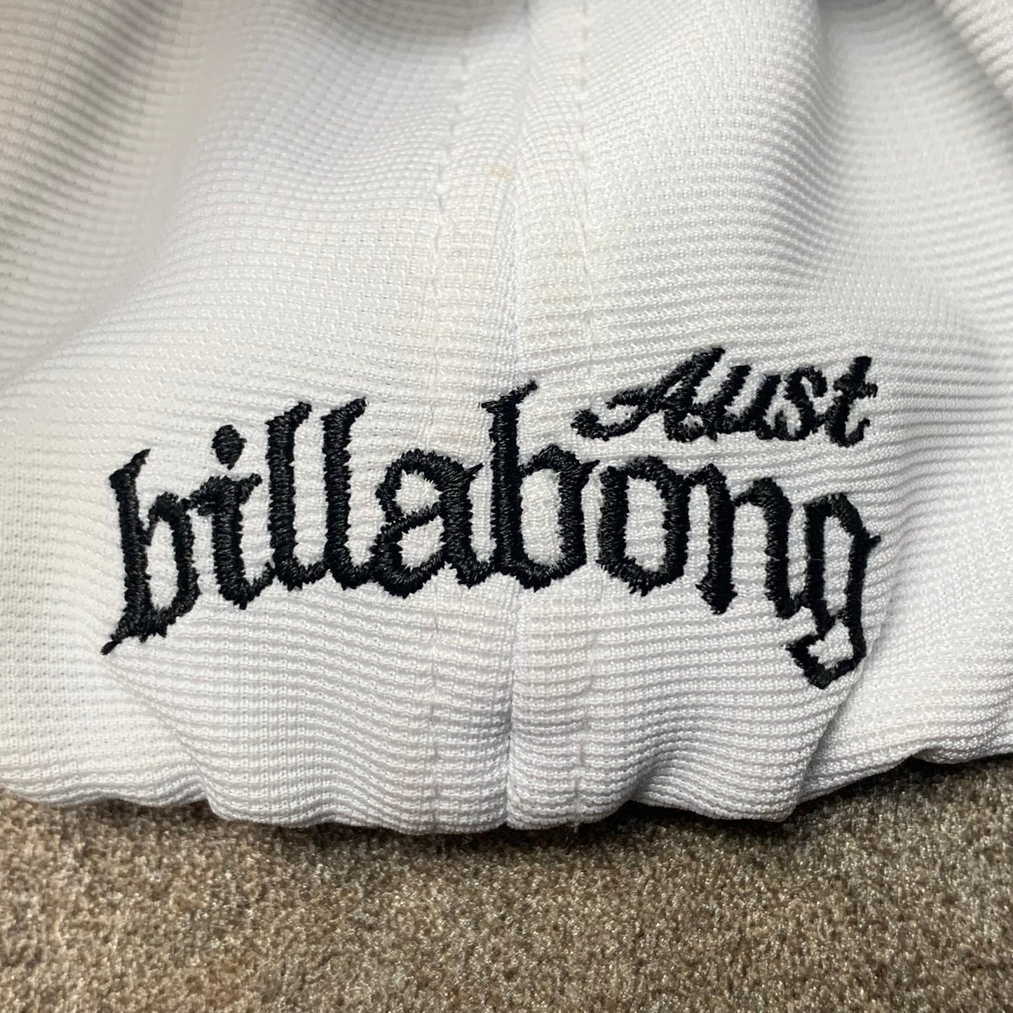 Billabong 00s white surf graphic cap