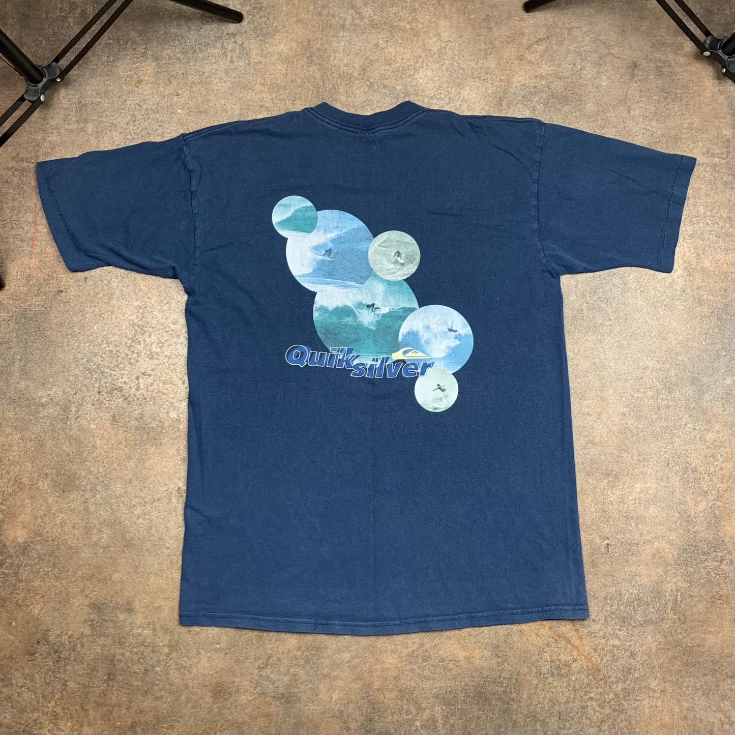 Quiksilver 90s navy surf graphic tee