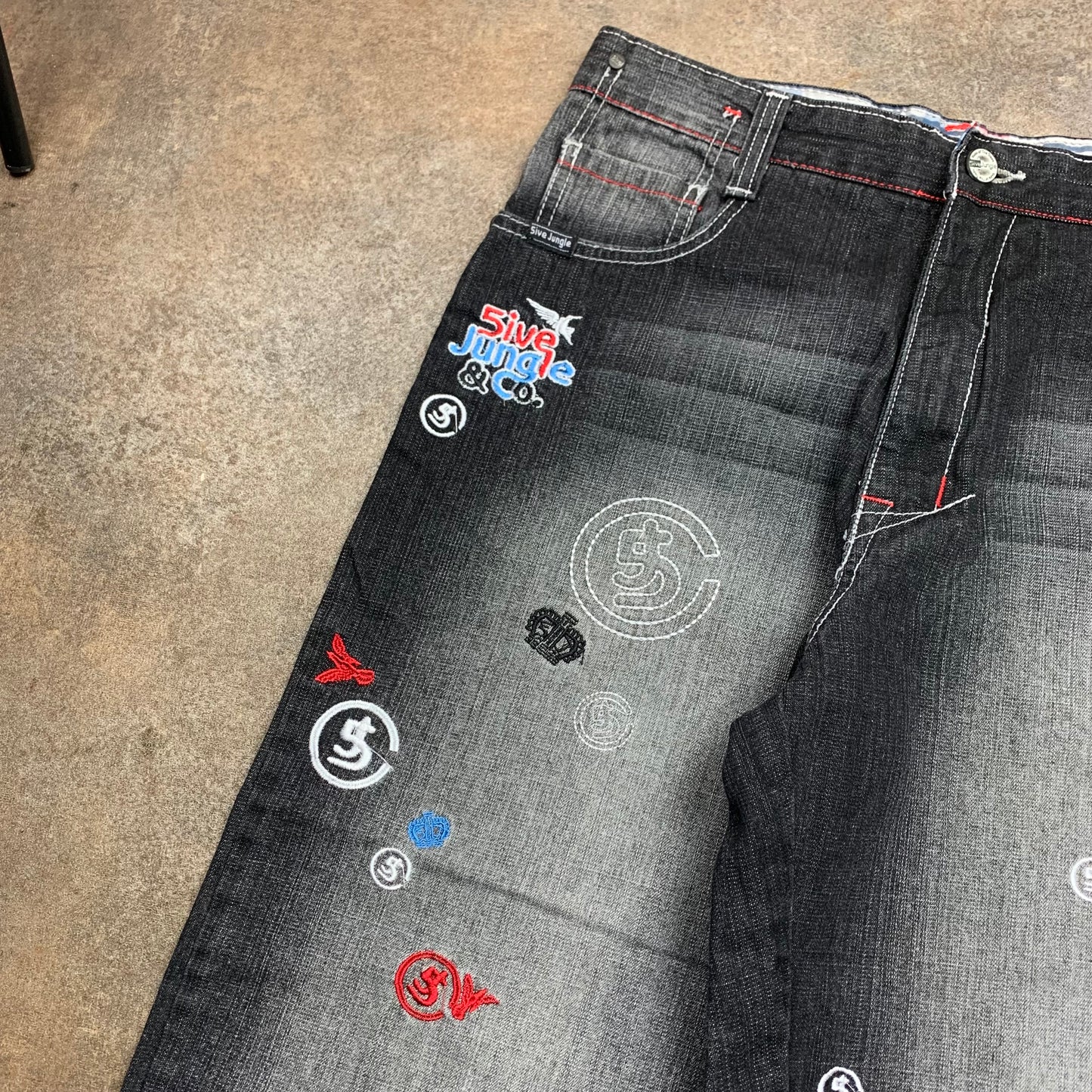 5ive Jungle and Co. baggy embroidered graphic jeans