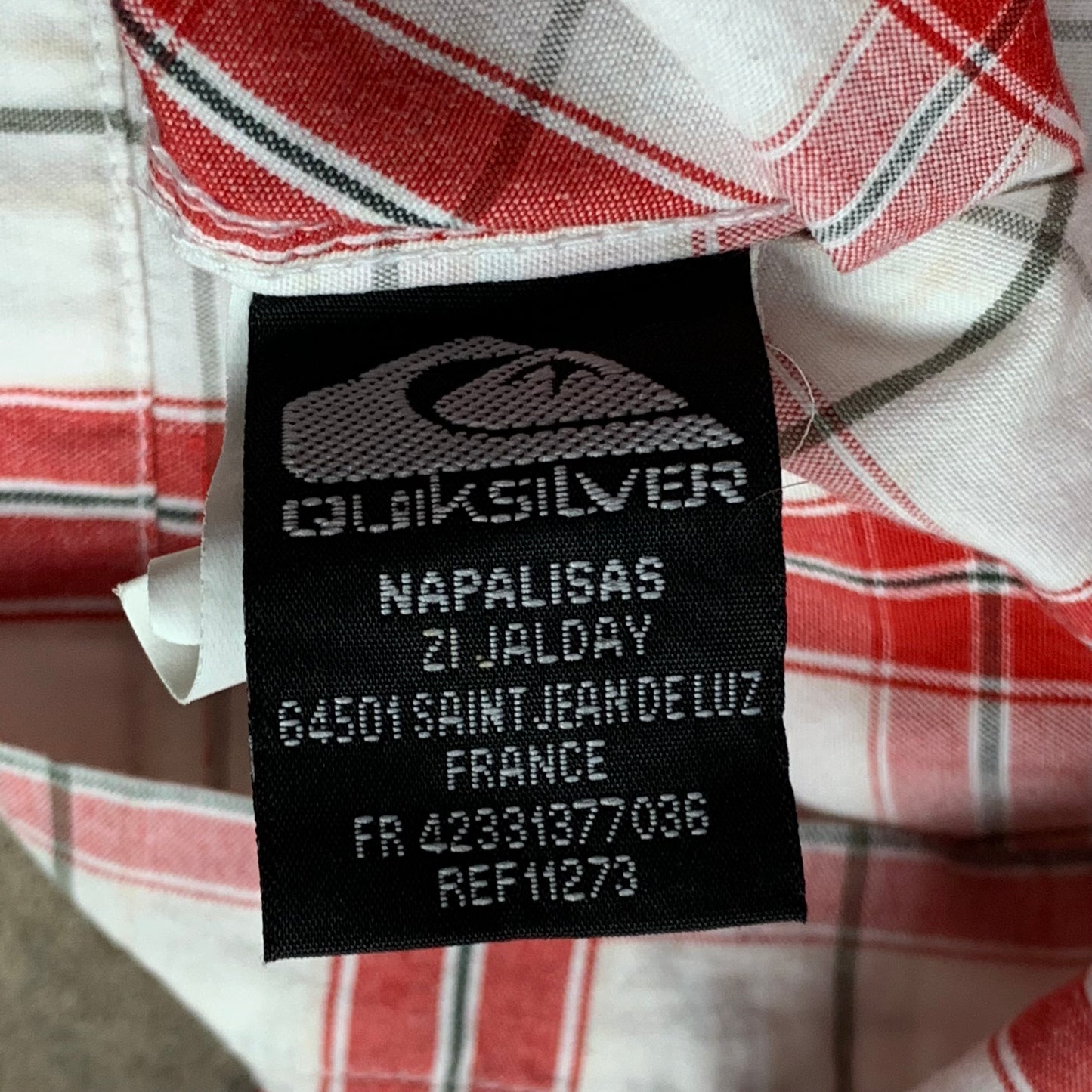 Quiksilver 00s plaid button shirt