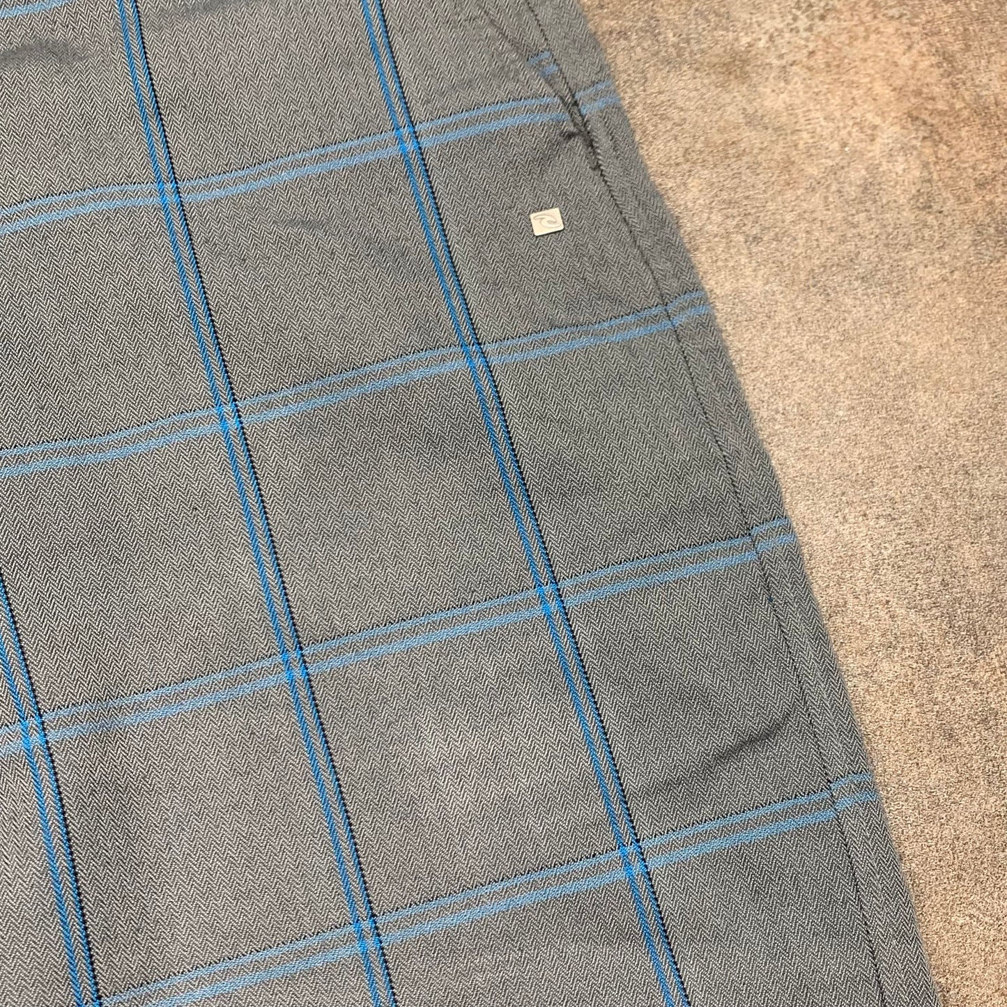 Rip Curl plaid baggy grey blue shorts