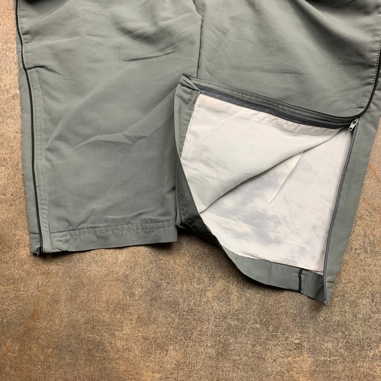 Umbro 00s grey baggy graphic joggers